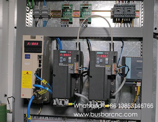 CNC Double-Head Busbar Milling Makinesi CNCDMN-200A