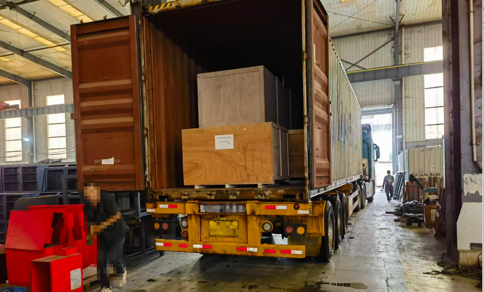 303U-3-C Manuel Kontrollü 3 İstasyonlu Bara İşleme Makinesi