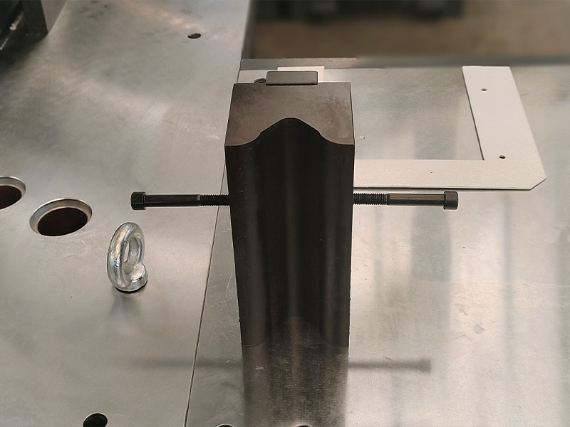 HQ400-1200B-CNC CNC Bakır Bara Bükme Makinesi