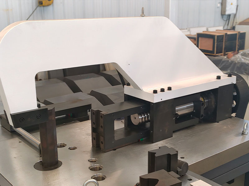 HQ400-1200B-CNC CNC Bakır Bara Bükme Makinesi